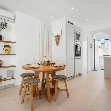 Apartment Romantic Getaway By Costarentals - Ref 55 Fuengirola