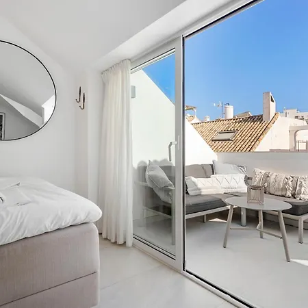 Romantic Getaway By Costarentals - Ref 55